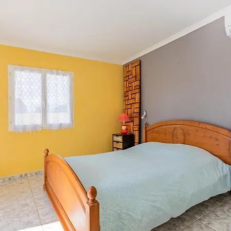 Gorgeous In With Kitchen Vakantiehuis